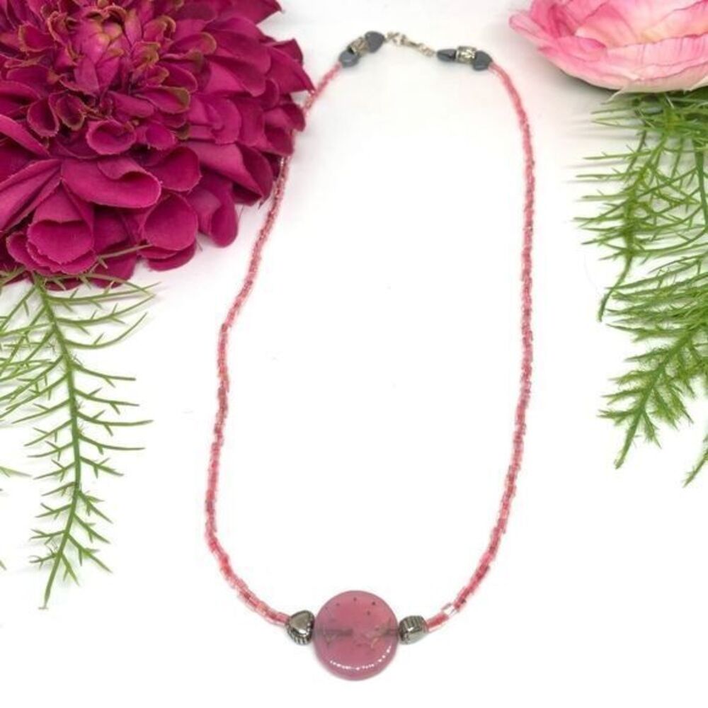 VINTAGE⚜️STERLING Pink Glass Beaded Love Necklace